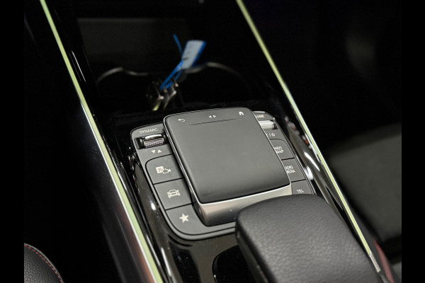 Mercedes-Benz B-Klasse 250 e Bus. Solution AMG Limited | Pano | Elektr stoelen + memory | Sfeer | Widescreen | LED Matrix | Camera