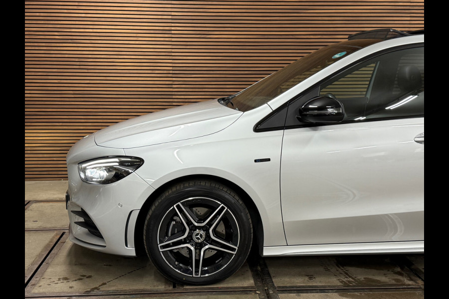Mercedes-Benz B-Klasse 250 e Bus. Solution AMG Limited | Pano | Elektr stoelen + memory | Sfeer | Widescreen | LED Matrix | Camera