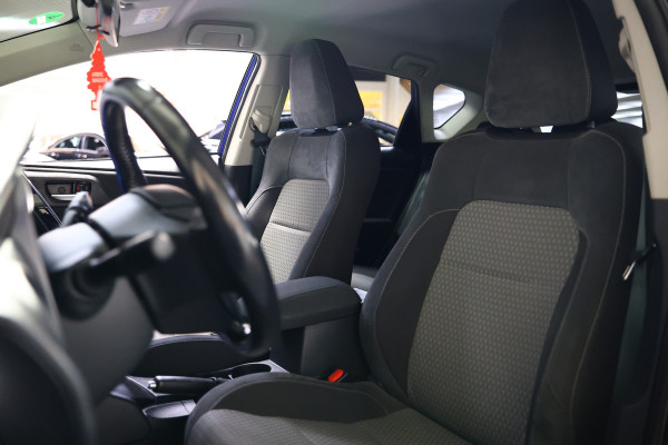 Toyota Auris 1.8 Hybrid Aspiration AVM CAMERA BT ALCANTARA CRUISE ECC '18