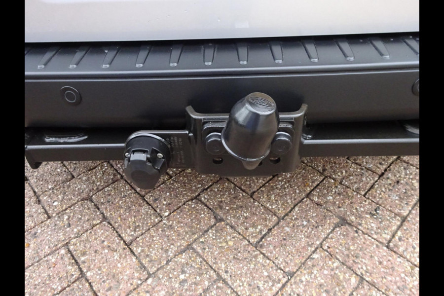 Ford Transit Custom 300 2.0 TDCI L1H1 Trend AIRCO AUTOMAAT GROOT NAVIGATIE