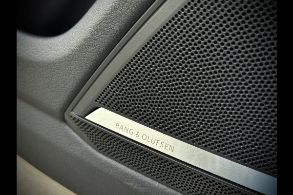 Audi A6 Avant 55 TFSI e quattro Competition Panoramadak|B&O|Matrix|RS-Stoelen|Camera|Stuurverwarming