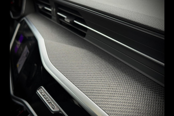 Audi A6 Avant 55 TFSI e quattro Competition Panoramadak|B&O|Matrix|RS-Stoelen|Camera|Stuurverwarming