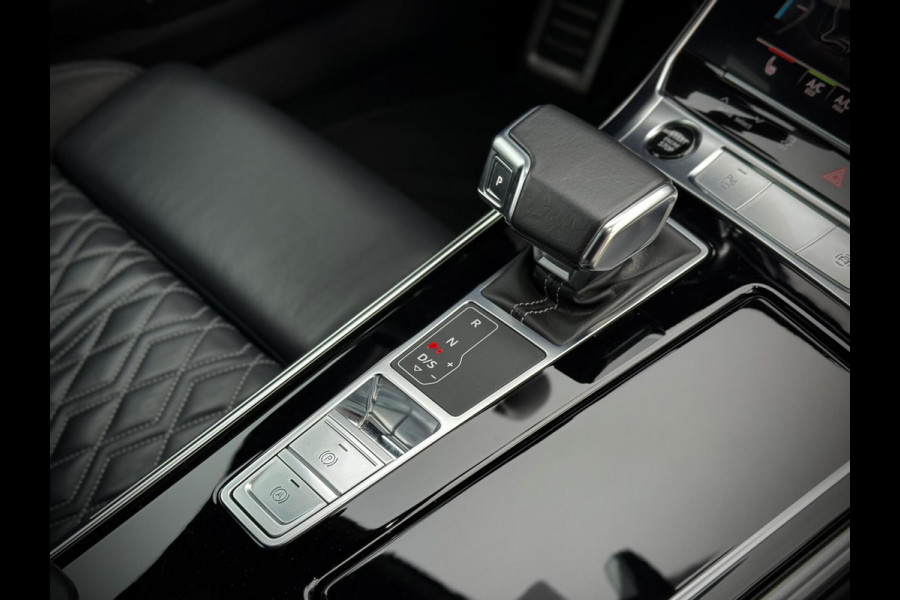 Audi A6 Avant 55 TFSI e quattro Competition Panoramadak|B&O|Matrix|RS-Stoelen|Camera|Stuurverwarming