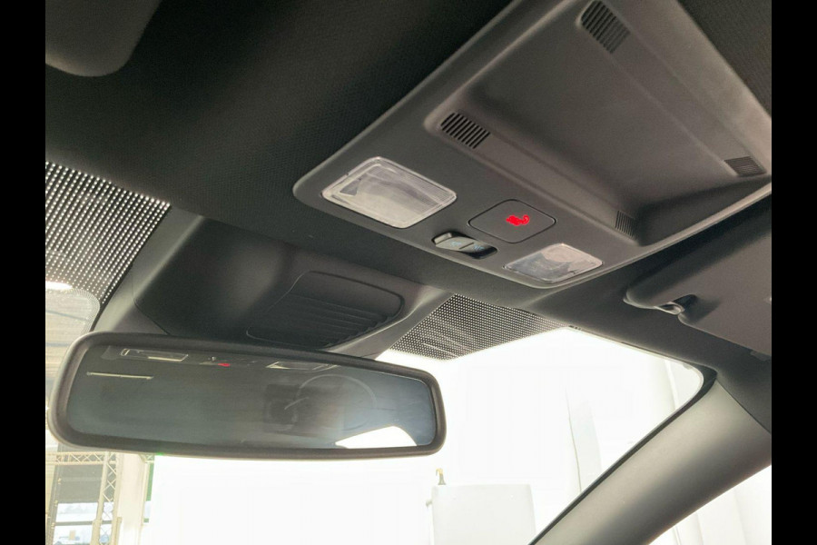 Ford FOCUS Wagon 1.0 EcoBoost Hybrid ST Line X 125pk | NIEUW! | Driver Assistance Pack | Winterpack | 18 inch Licht metaal