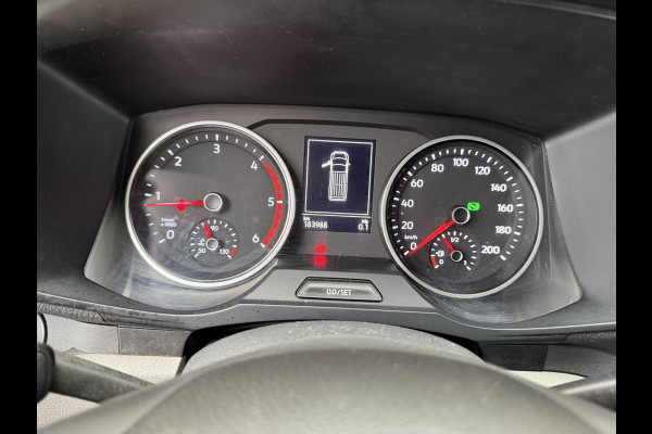 Volkswagen Crafter 35 2.0 TDI 141 PK Euro 6 L3H3 Automaat/CarPlay/trekhaak/cruise control