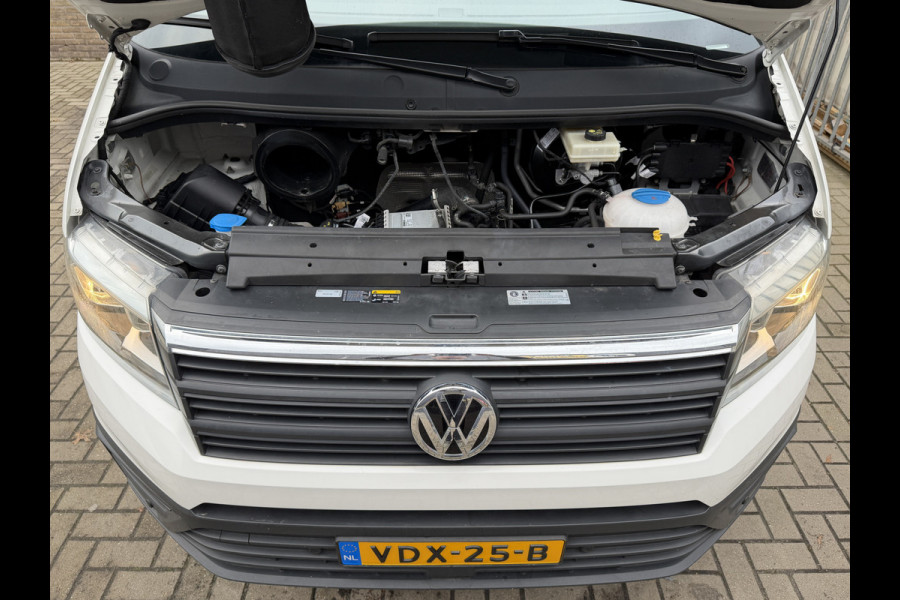 Volkswagen Crafter 35 2.0 TDI 141 PK Euro 6 L3H3 Automaat/CarPlay/trekhaak/cruise control
