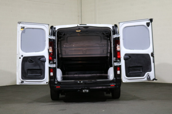 Renault Trafic 2.0 dCi 120pk L1 H1 Airco Navigatie 2x Schuifdeur