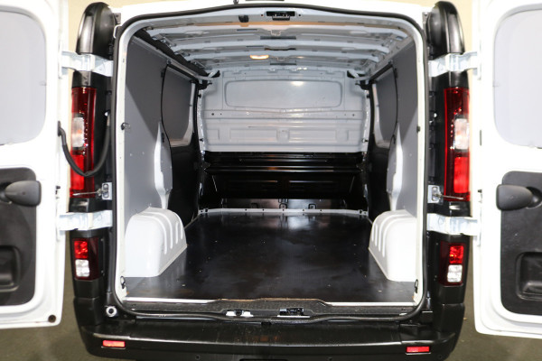 Renault Trafic 2.0 dCi 120pk L1 H1 Airco Navigatie 2x Schuifdeur