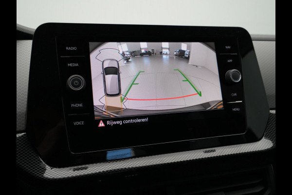 Volkswagen T-Cross 1.0 TSI 115pk DSG Life Edition navigatie Camera Acc Pdc Lm Velgen Carplay Argon