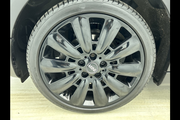 MINI Clubman 1.5 Cooper Salt Serious Business(Goed OnderH, Navi, Parkeersensoren, StoelV, Cruise Con, Airco, Etc)