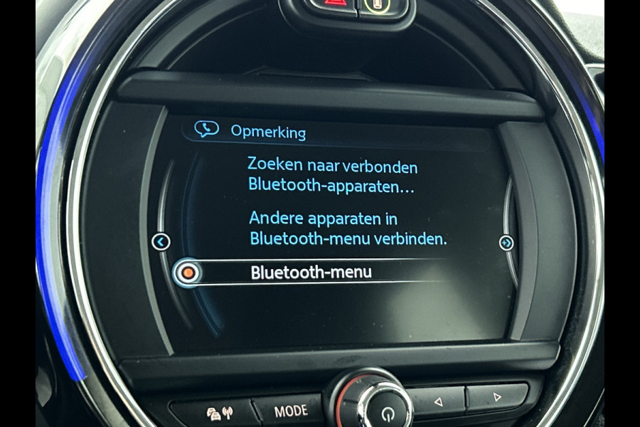 MINI Clubman 1.5 Cooper Salt Serious Business(Goed OnderH, Navi, Parkeersensoren, StoelV, Cruise Con, Airco, Etc)