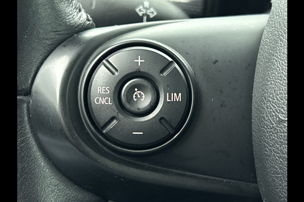 MINI Clubman 1.5 Cooper Salt Serious Business(Goed OnderH, Navi, Parkeersensoren, StoelV, Cruise Con, Airco, Etc)