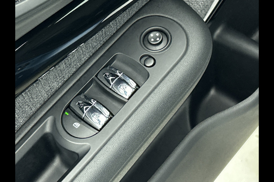 MINI Clubman 1.5 Cooper Salt Serious Business(Goed OnderH, Navi, Parkeersensoren, StoelV, Cruise Con, Airco, Etc)