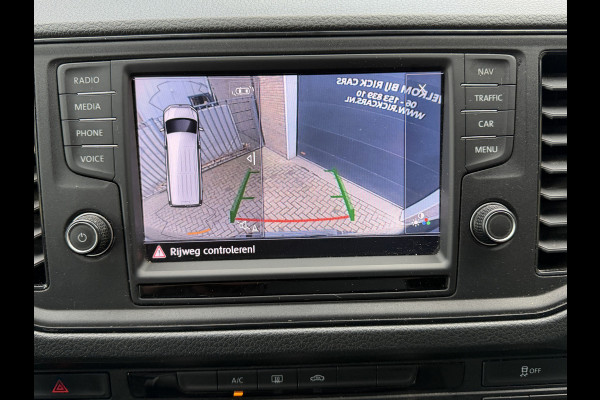 Volkswagen Crafter 30 2.0 TDI 141PK Euro 6 L3H2 Automaat/CarPlay/camera/cruise control