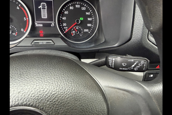 Volkswagen Crafter 35 2.0 TDI 141 PK Euro 6 L3H3 Automaat/CarPlay/trekhaak/cruise control