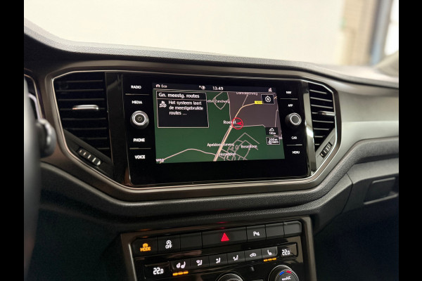 Volkswagen T-Roc 1.5 TSI Sport Business R | Pano | LED | Elektrische kofferklep | 18Inch | Winterpakket | Adaptieve Cruise