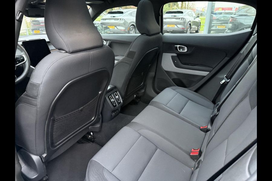 Polestar 2 Long Range Dual Motor AWD | Panorama | 360 Camera | Harman Kardon |