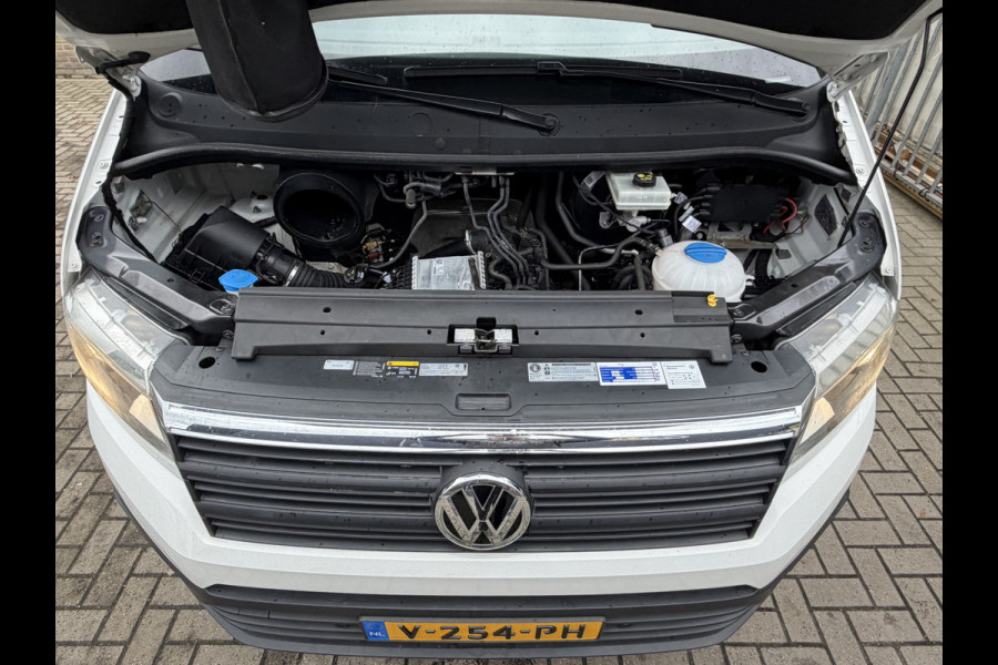 Volkswagen Crafter 35 2.0 TDI 141PK Euro 6 L3H3 CarPlay/cruise control/trekhaak