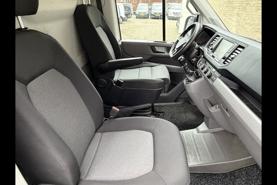 Volkswagen Crafter 35 2.0 TDI 141PK Euro 6 L3H3 CarPlay/cruise control/trekhaak