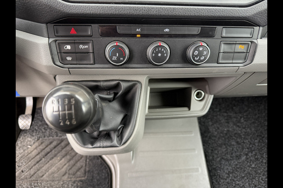 Volkswagen Crafter 35 2.0 TDI 141PK Euro 6 L3H3 CarPlay/cruise control/trekhaak