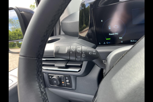 Ford Transit Custom 320 2.5 PHEV L2H1 Black Platinum DC Prijs is excl. incl. BPM Ford Voorraad | SCI | 233pk | Netto bijtelling 2025 vanaf 461,- per maand! | Driver Assistance Pack Ultimate | Dubbele Zijschuifdeuren | Ford Voorraad