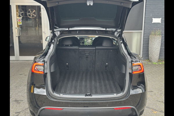 Tesla Model Y Long Range AWD 75 kWh DUAL MOTOR  / AUTOPILOT / TREKHAAK / STOEL & STUURVERW / PANO