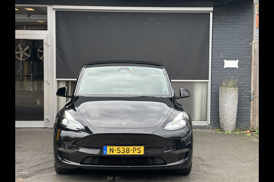 Tesla Model Y Long Range AWD 75 kWh DUAL MOTOR  / AUTOPILOT / TREKHAAK / STOEL & STUURVERW / PANO