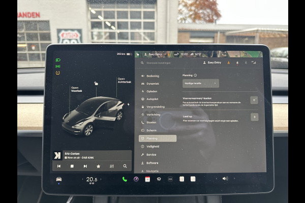 Tesla Model Y Long Range AWD 75 kWh DUAL MOTOR  / AUTOPILOT / TREKHAAK / STOEL & STUURVERW / PANO