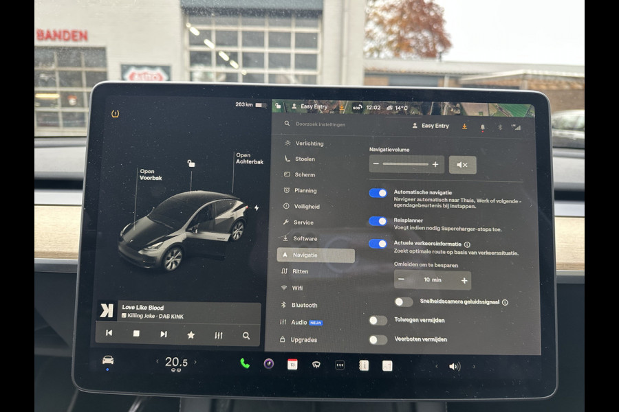 Tesla Model Y Long Range AWD 75 kWh DUAL MOTOR  / AUTOPILOT / TREKHAAK / STOEL & STUURVERW / PANO