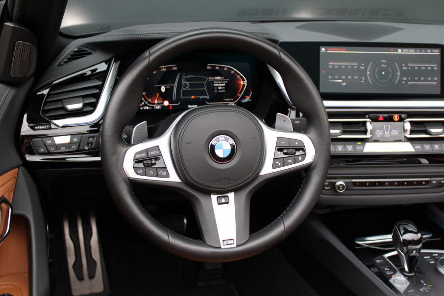 BMW Z4 Roadster sDrive20i High Executive | NIEUWSTAAT! | M-SPORT | KEYLESS | STUURVERW | SFEER | CAMERA | LED | ALARM KLASSE 3 |