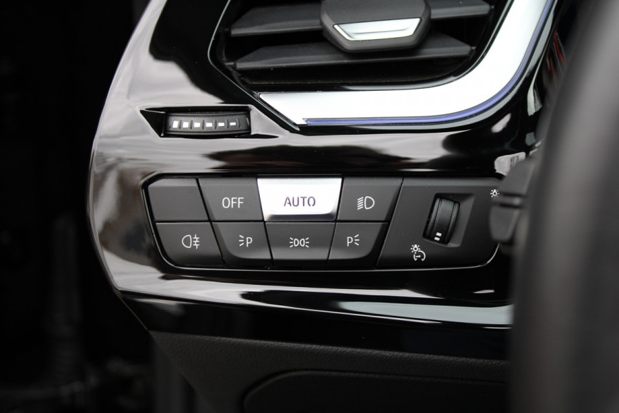 BMW Z4 Roadster sDrive20i High Executive | NIEUWSTAAT! | M-SPORT | KEYLESS | STUURVERW | SFEER | CAMERA | LED | ALARM KLASSE 3 |