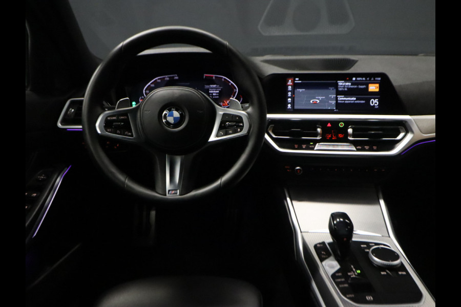 BMW 3 Serie Touring 320i M Sport [APPLE CARPLAY, M SPORTSTUUR, DAB, LED, LIVE COCKPIT, TREKHAAK AFNEEMBAAR, CRUISE, CLIMATE, NIEUWSTAAT]