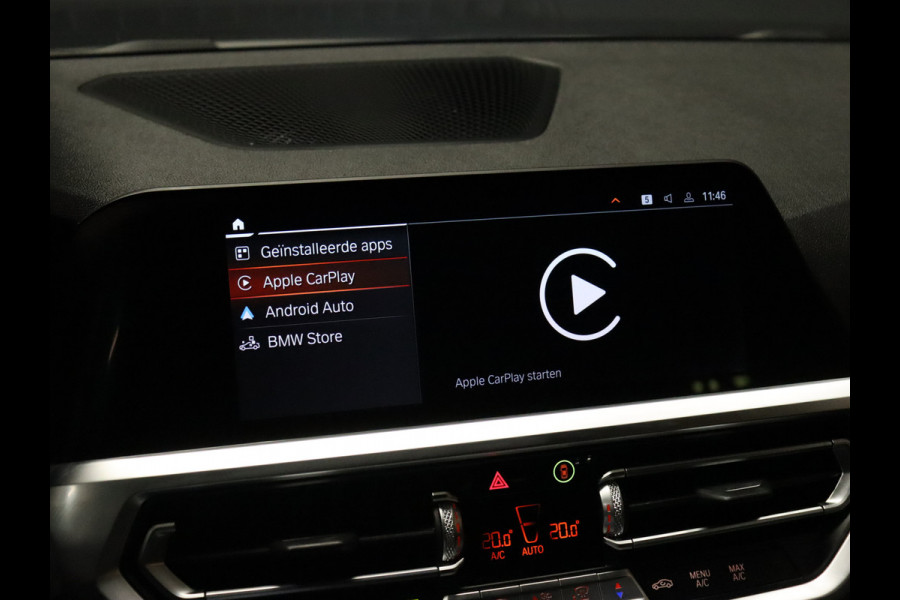 BMW 3 Serie Touring 320i M Sport [APPLE CARPLAY, M SPORTSTUUR, DAB, LED, LIVE COCKPIT, TREKHAAK AFNEEMBAAR, CRUISE, CLIMATE, NIEUWSTAAT]