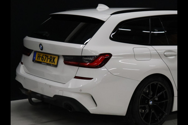 BMW 3 Serie Touring 320i M Sport [APPLE CARPLAY, M SPORTSTUUR, DAB, LED, LIVE COCKPIT, TREKHAAK AFNEEMBAAR, CRUISE, CLIMATE, NIEUWSTAAT]