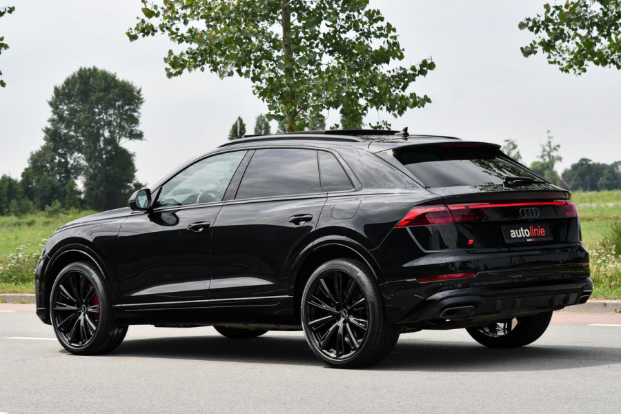 Audi Q8 60 TFSI e quattro Pro Line S Competition. RS Zetels, Massage, Carbon, 4W sturing, Softcl, Pano, Koeling, HUD, B&O, Trekh!