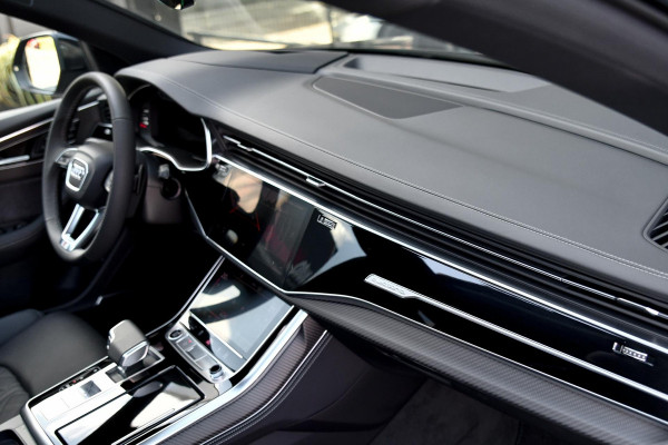 Audi Q8 60 TFSI e quattro Pro Line S Competition. RS Zetels, Massage, Carbon, 4W sturing, Softcl, Pano, Koeling, HUD, B&O, Trekh!