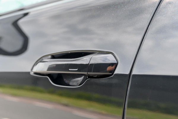 Audi Q8 60 TFSI e quattro Pro Line S Competition. RS Zetels, Massage, Carbon, 4W sturing, Softcl, Pano, Koeling, HUD, B&O, Trekh!