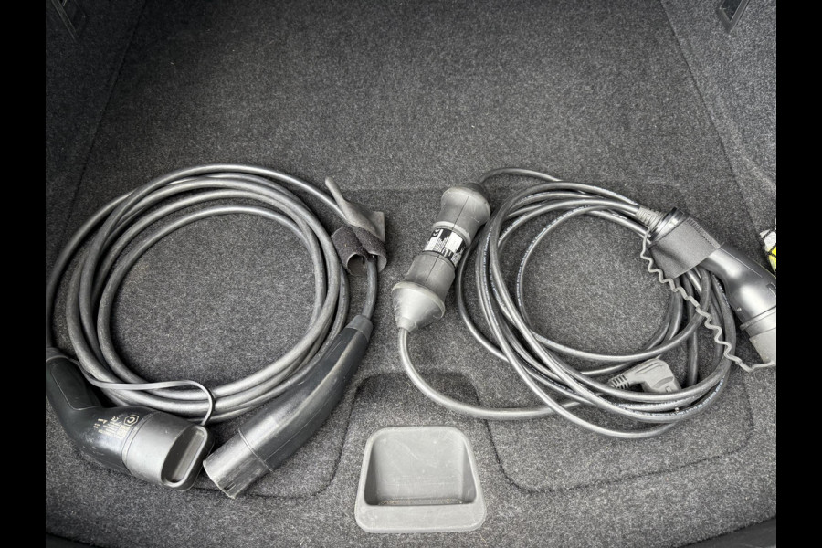 Polestar 2 Long Range Dual Motor AWD | Trekhaak | Panorama | 360 Camera | Harman Kardon |