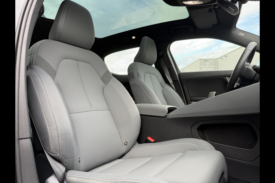 Polestar 2 Long Range Dual Motor AWD | Trekhaak | Panorama | 360 Camera | Harman Kardon |