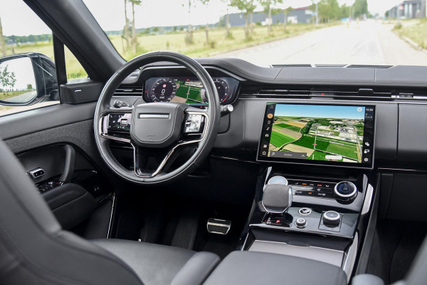Land Rover Range Rover Sport 3.0 P440e Dynamic SE. BTW, Pano, Koeling, Softclose, 360 3D, 23'', ACC, Luchtv, Sfeer, CarPlay!