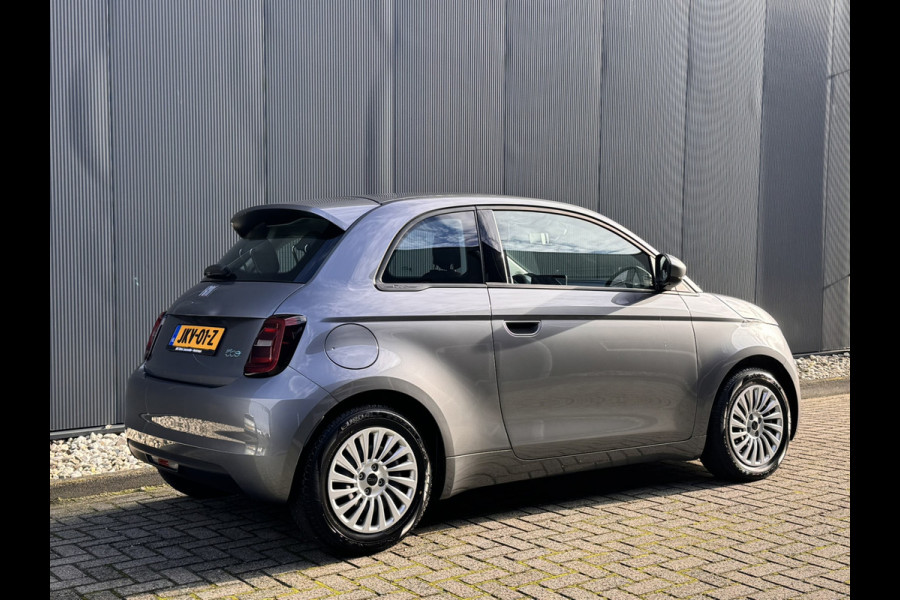 Fiat 500 Urban 42 kWh | Apple Carplay / Android auto | Cruise control | Airconditioning
