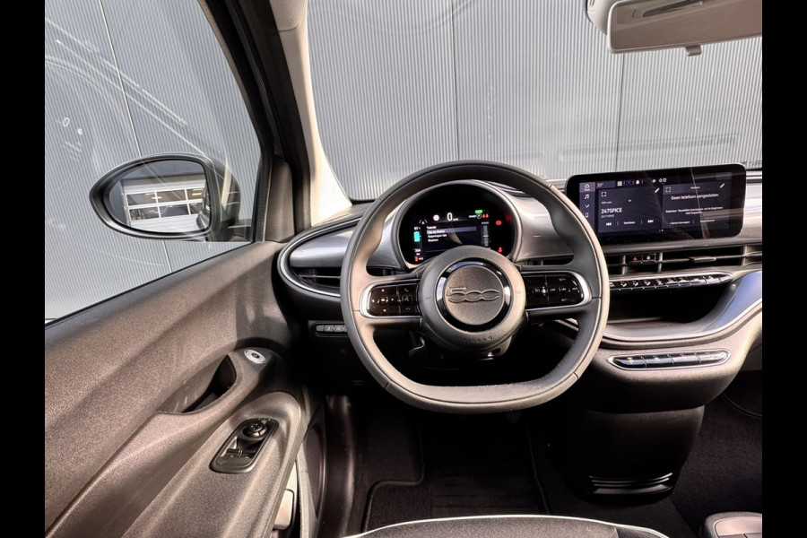 Fiat 500 Urban 42 kWh | Apple Carplay / Android auto | Cruise control | Airconditioning