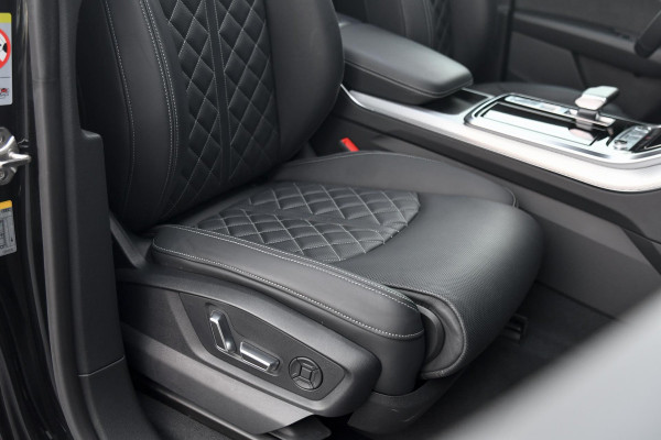 Audi Q8 60 TFSI e quattro Pro Line S Competition. RS Zetels, Softclose, Pano, Koeling, B&O, 360 3D, Trekh, HUD, Keyless, Stuurvw!