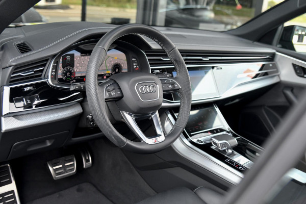 Audi Q8 60 TFSI e quattro Pro Line S Competition. RS Zetels, Softclose, Pano, Koeling, B&O, 360 3D, Trekh, HUD, Keyless, Stuurvw!