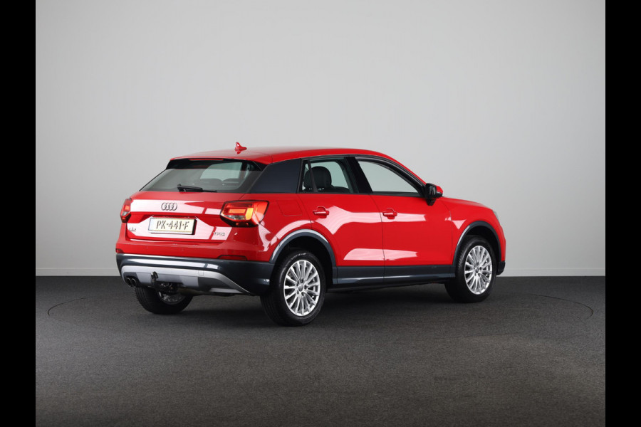 Audi Q2 1.4 TFSI CoD Design 150pk | Trekhaak | Navigatie | Cruise controle | Airconditioning | Lichtmetalen velgen