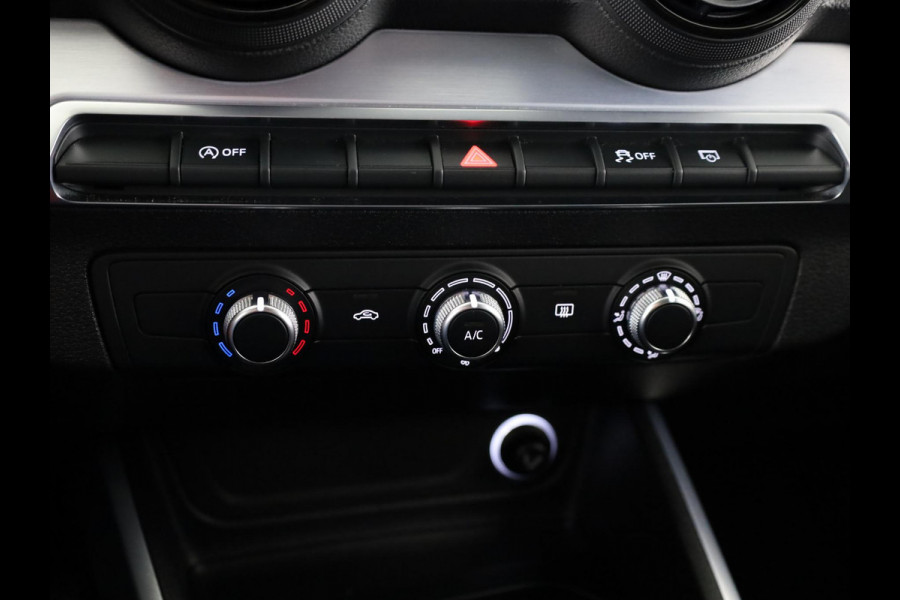 Audi Q2 1.4 TFSI CoD Design 150pk | Trekhaak | Navigatie | Cruise controle | Airconditioning | Lichtmetalen velgen