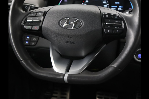 Hyundai IONIQ 1.6 GDI PHEV Premium | Stoelventilatie | Leder | Adaptive cruise | Bi-Xenon | Achterbankverwarming | Carplay | Keyless | Navigatie | Climate control | Stuurverwarming | Plug In