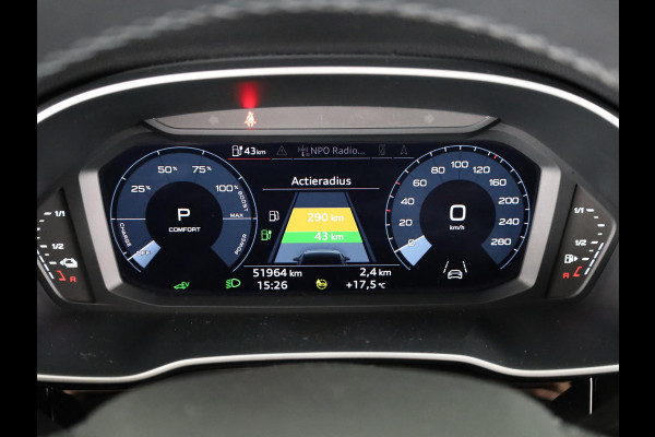 Audi Q3 45 TFSI e Business Edition 245 pk S-tronic | Navigatie | Parkeersensoren | Adaptieve cruise control | LED koplampen | Lichtmetalen velgen 18" |