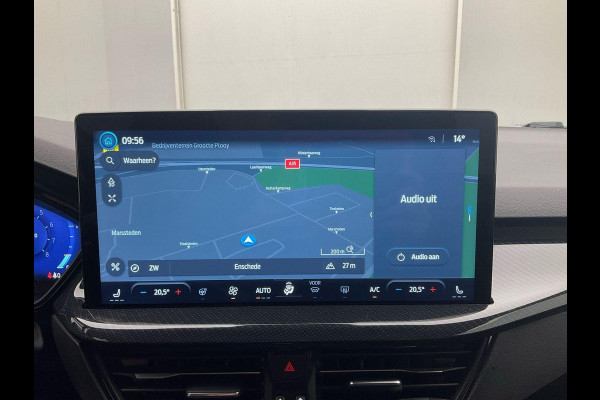 Ford FOCUS Wagon 1.0 EcoBoost Hybrid ST Line X 125pk | Driver Assistance Pack | Winterpack | Panoramadak | 18 inch Licht metaal | Matrix LED |  Elek. Achterklep |