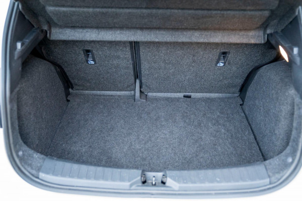 Nissan Micra 1.0 IG-T Acenta | Prijs rijklaar incl 12 mnd garantie | Airco Bluetooth Usb Cruise Multi Stuurwiel